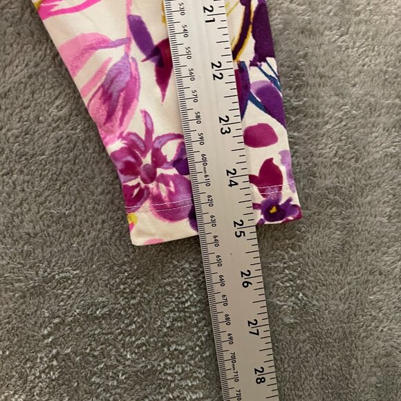 Lands End Women Floral Sun Shade UPF 50 Long Sleeve Relaxed Rash Guard Top M - Picture 10 of 11